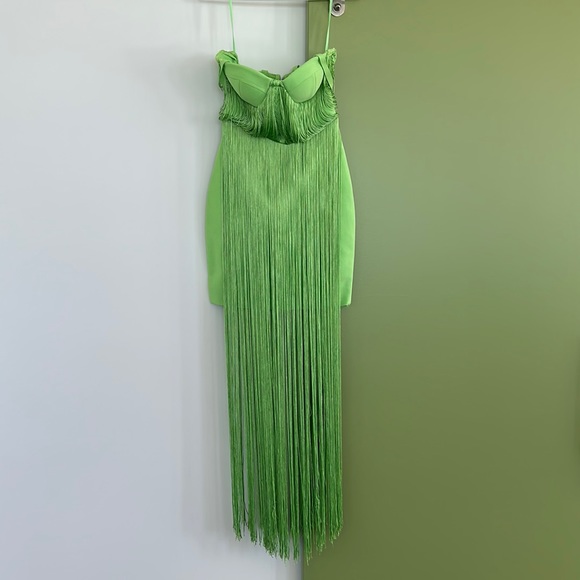 Neon green fringe dress - Picture 2 of 8